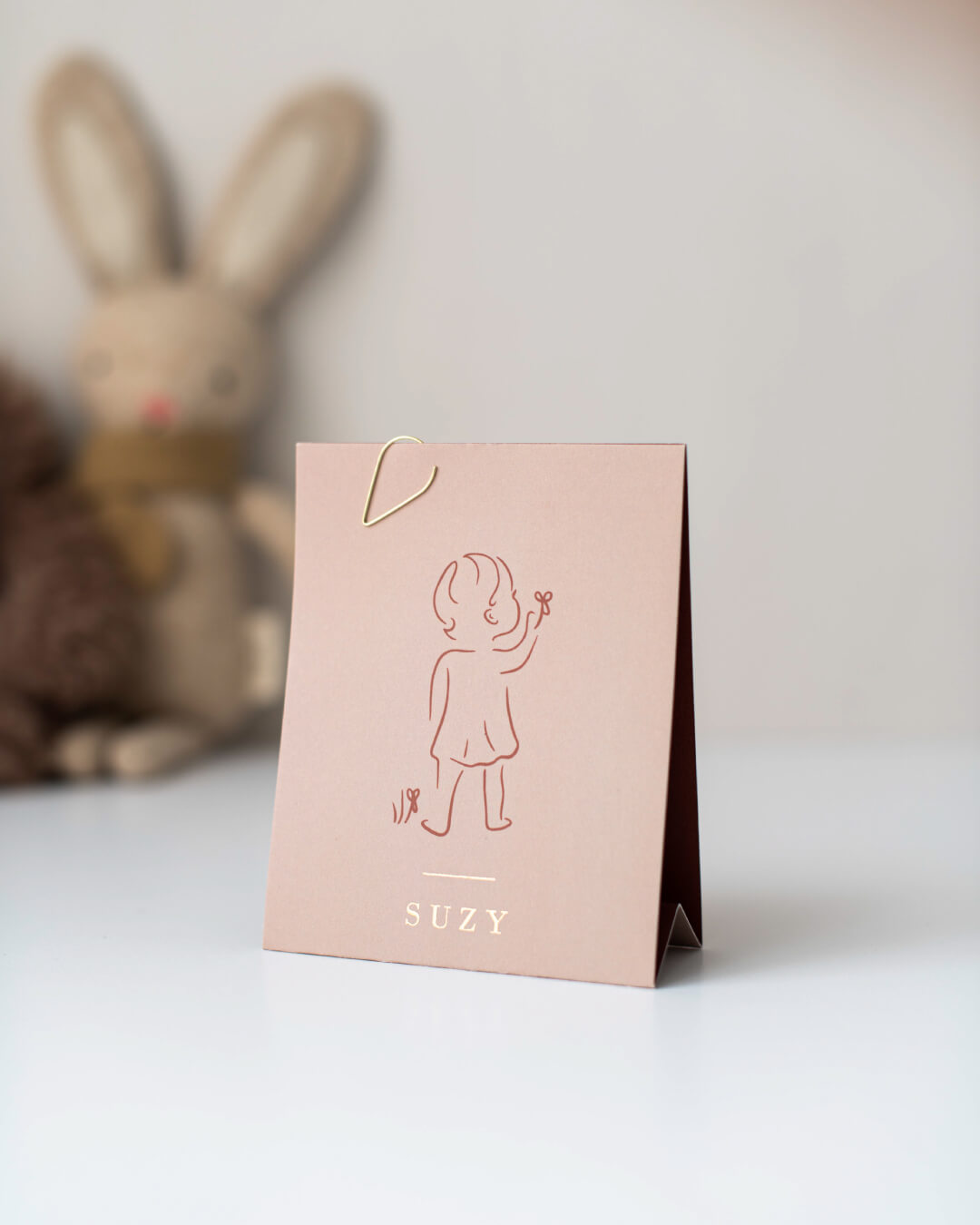 geboortekaartje suzy roze met lijntekening tentkaartje